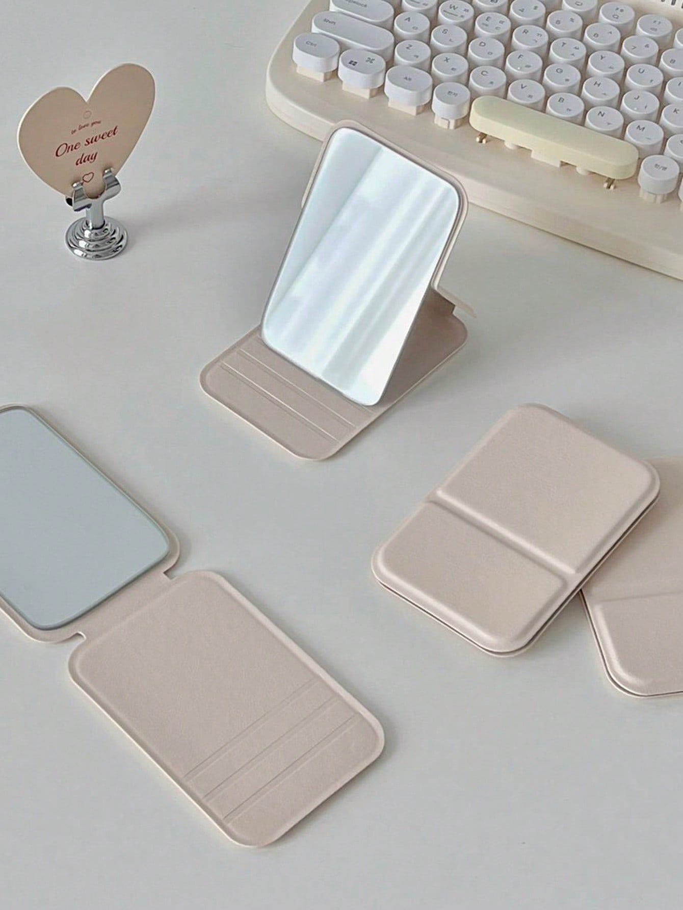 Tragbares, faltbares Mini-Make – Laptops Bewertung und Preis